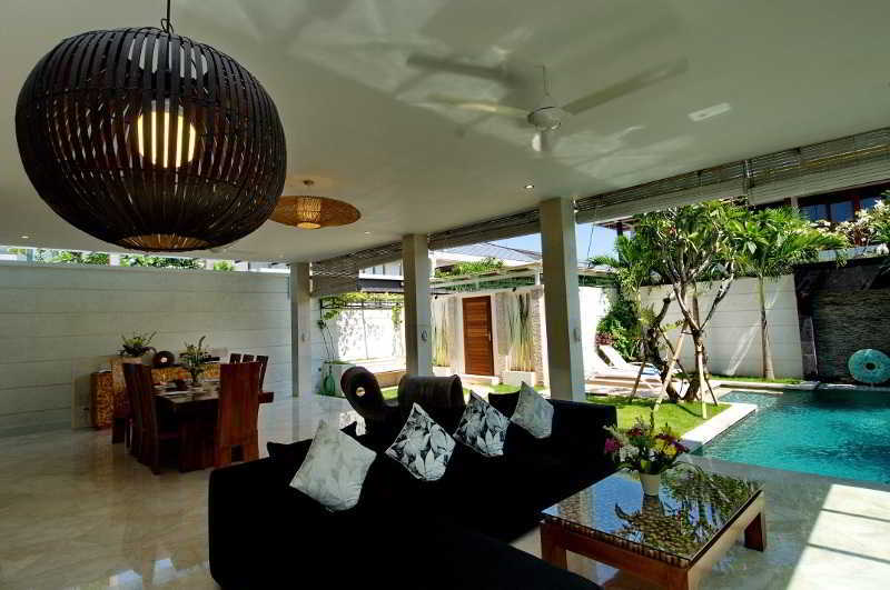 Villa Lumut 3 Bedrooms Central Seminyak Exterior photo