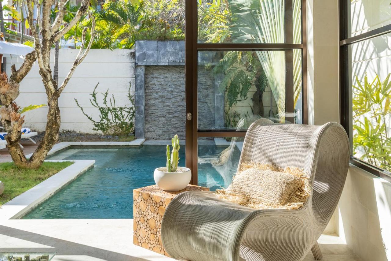Villa Lumut 3 Bedrooms Central Seminyak Exterior photo