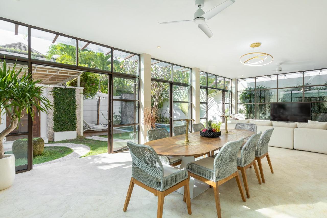 Villa Lumut 3 Bedrooms Central Seminyak Exterior photo